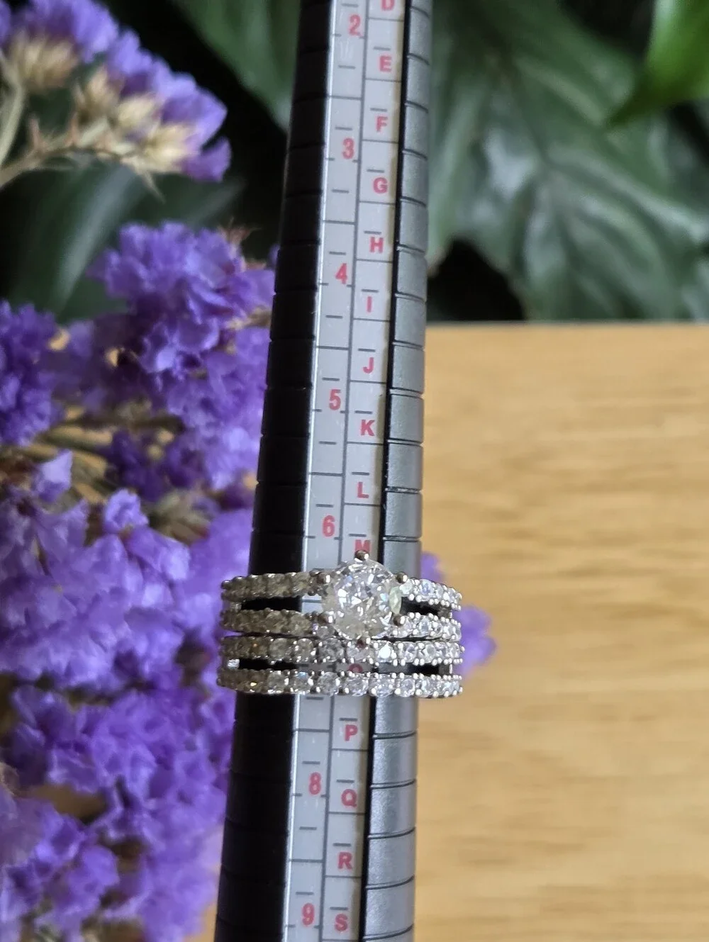 Rhinestone Wedding Ring Set. Size 6.5